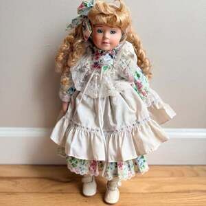 Soft Expressions 16" Vintage Porcelain Doll with Curly Blonde Hair Flora Dress